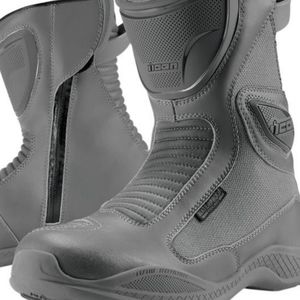 Women's Icon Reign motorcycle boots 6.5